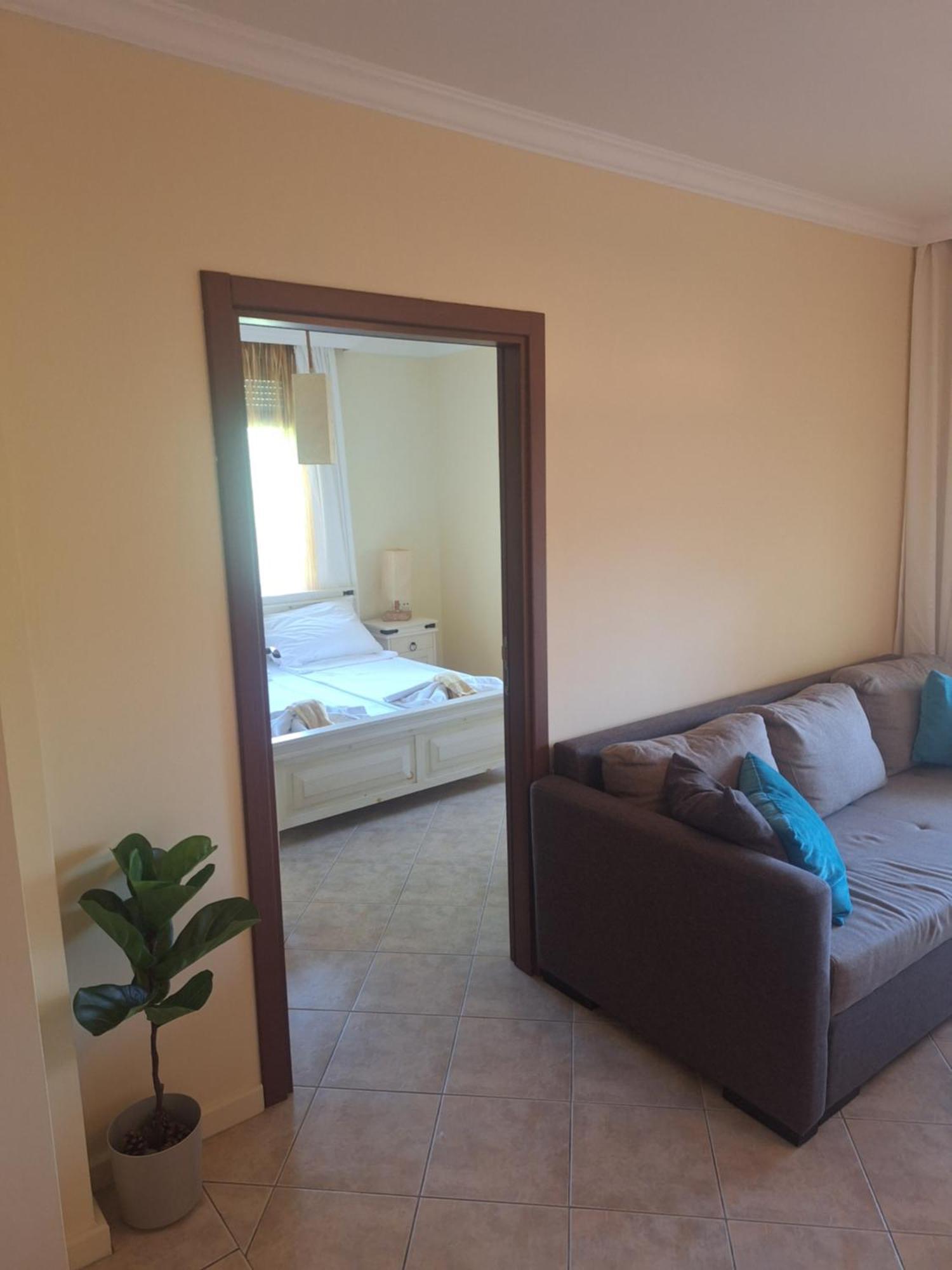 Santa Marina Apartaments- Karina 1 Sozopol Exterior photo